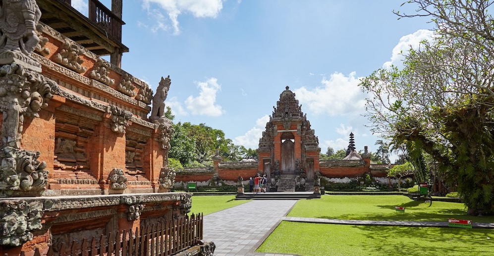 The Balinese Temple: Spiritual Architecture of the Sacred Space 12