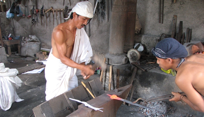 The Keris: sacred daggers of Indonesia and their esoteric significance 3