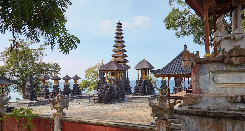 The Balinese Temple: Spiritual Architecture of the Sacred Space 11