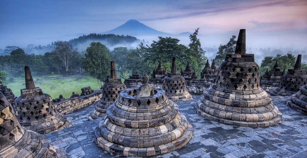 The Borobudur Temple: a Cosmic Mandala 6